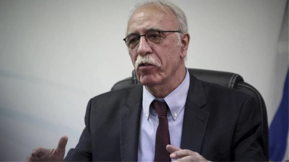 Βίτσας: «Θαυμάζω τις ΜΚΟ – Θα υπάρξει ανακατανομή των προσφύγων στην Ελλάδα»